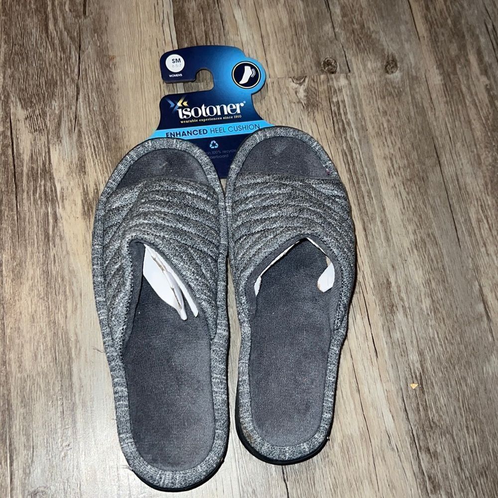 Isotoner slippers  